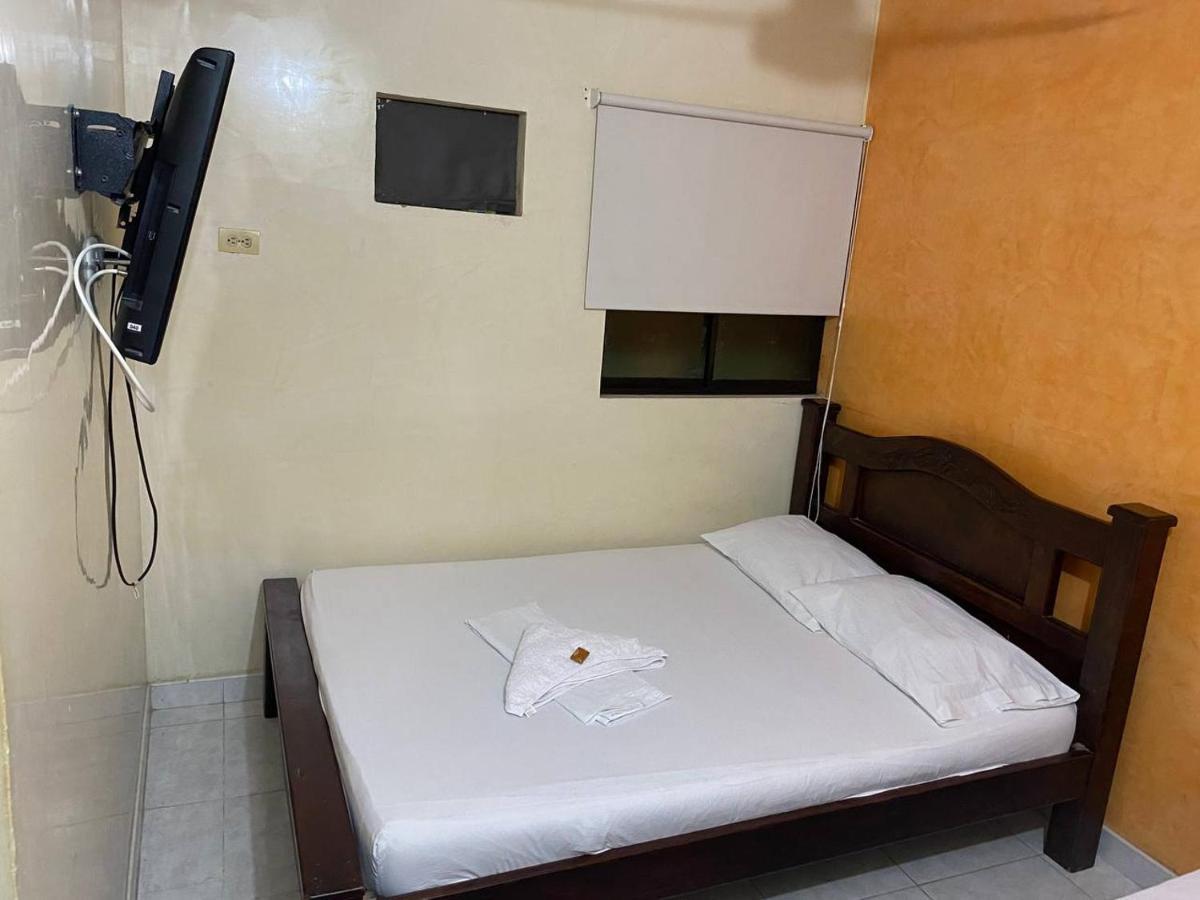 Hotel Villa Grant Aguachica Bagian luar foto