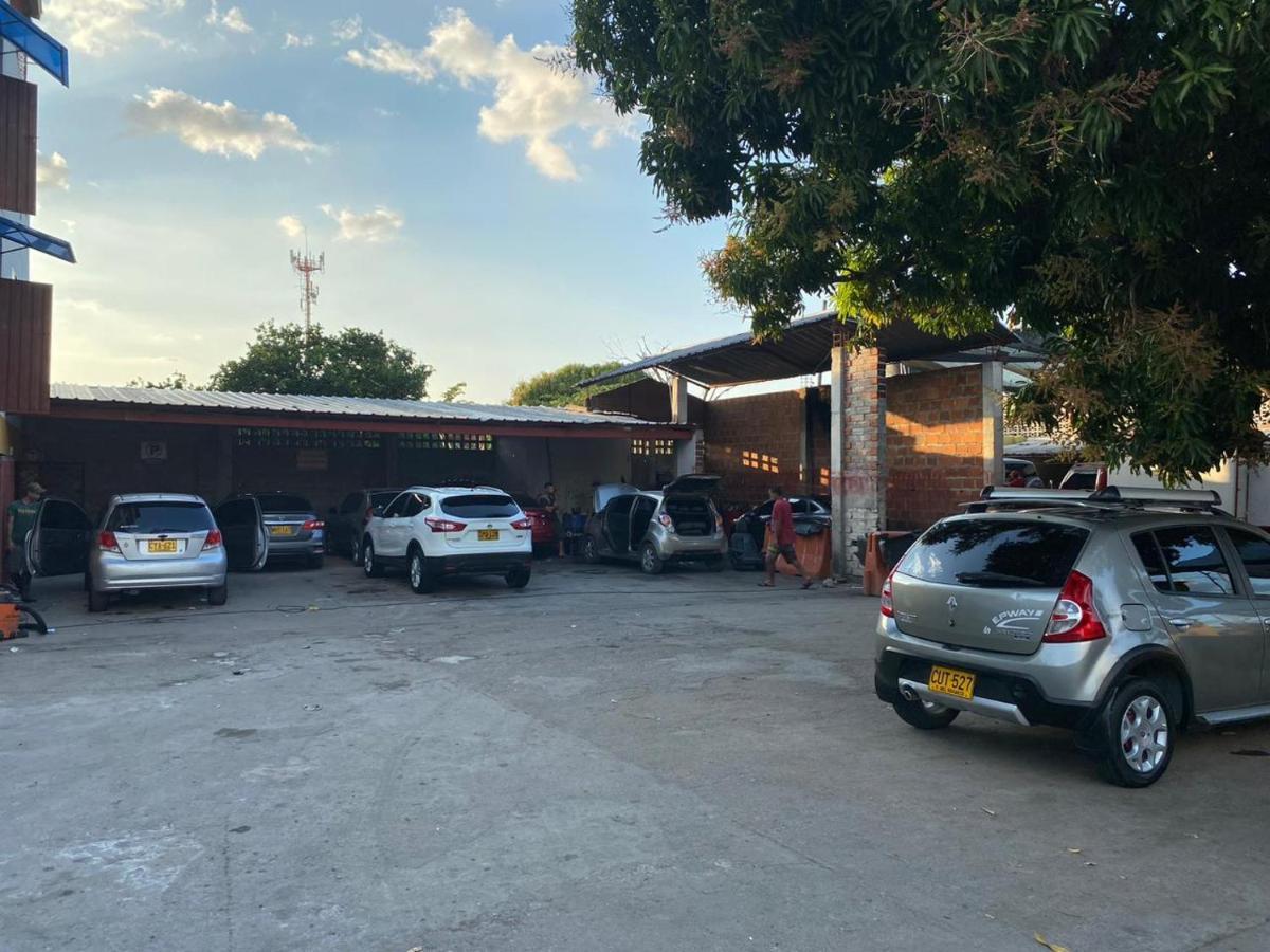 Hotel Villa Grant Aguachica Bagian luar foto