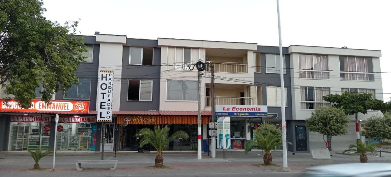 Hotel Villa Grant Aguachica Bagian luar foto