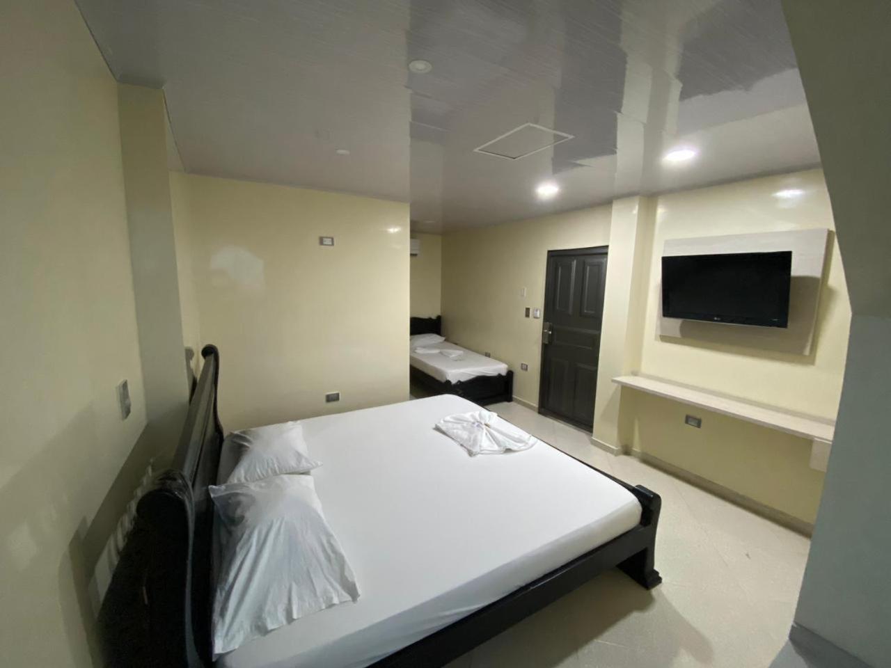 Hotel Villa Grant Aguachica Bagian luar foto